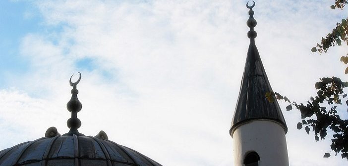 Macaristan'da Ezan ve Cami Yasağı