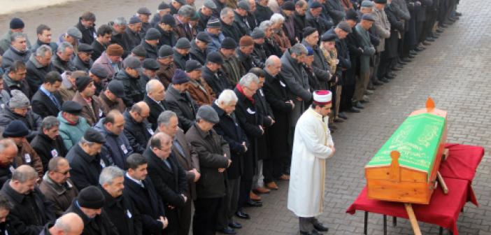 Kısaca Cenâze Namazı Nedir? Nasıl Kılınır?